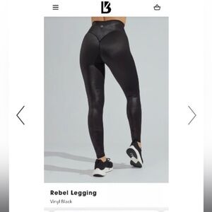 BuffBunny Rebel Legging in Vinyl Black